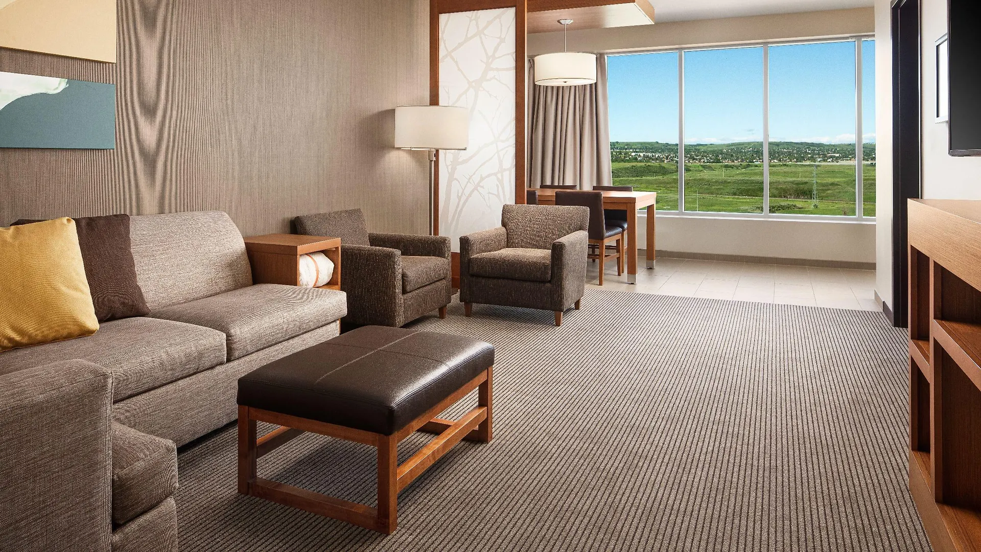 Hyatt Place Calgary Airport 3*,