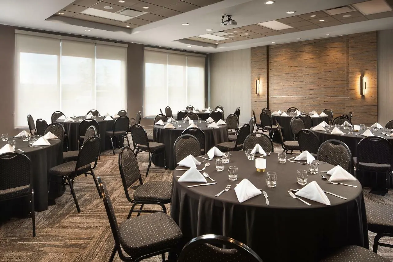 Hyatt Place Calgary Airport Hotel